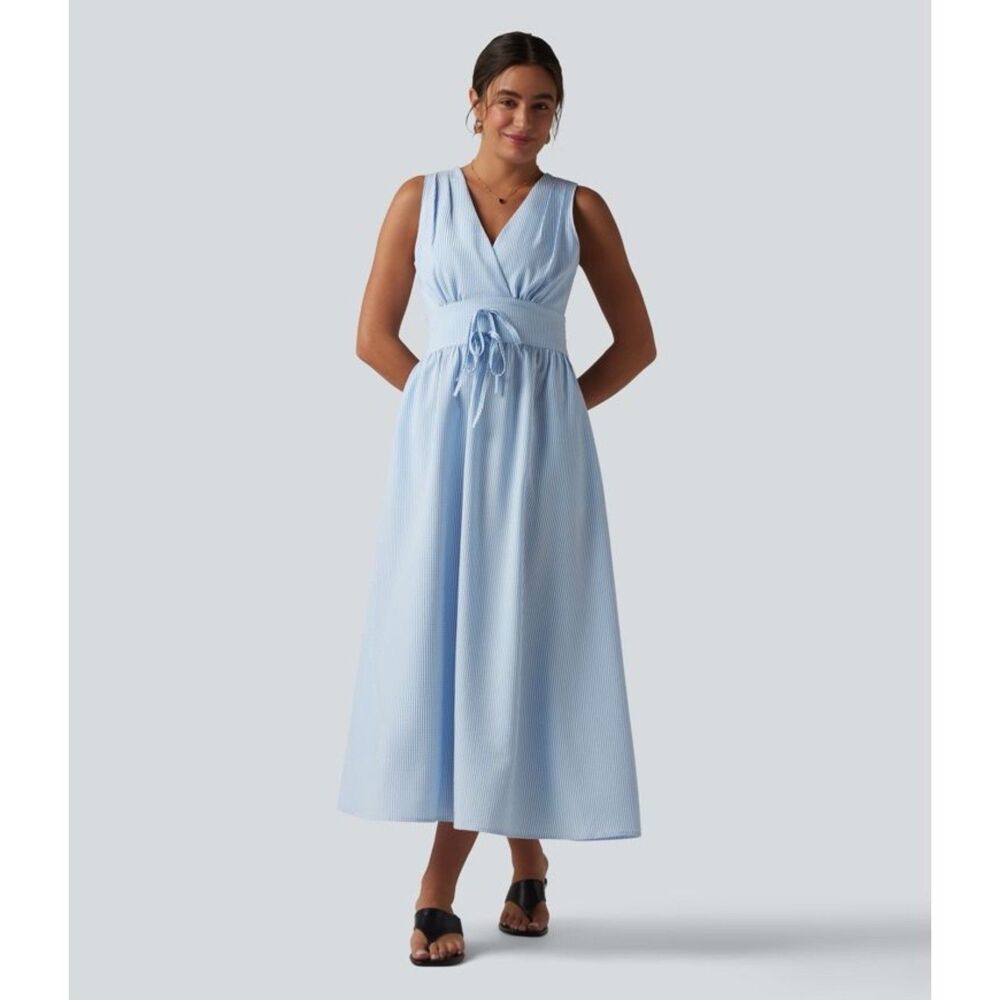 NWT Halara V-Neck Sleeveless Light Blue/White Stripe Midi Dress w/Pockets Size M